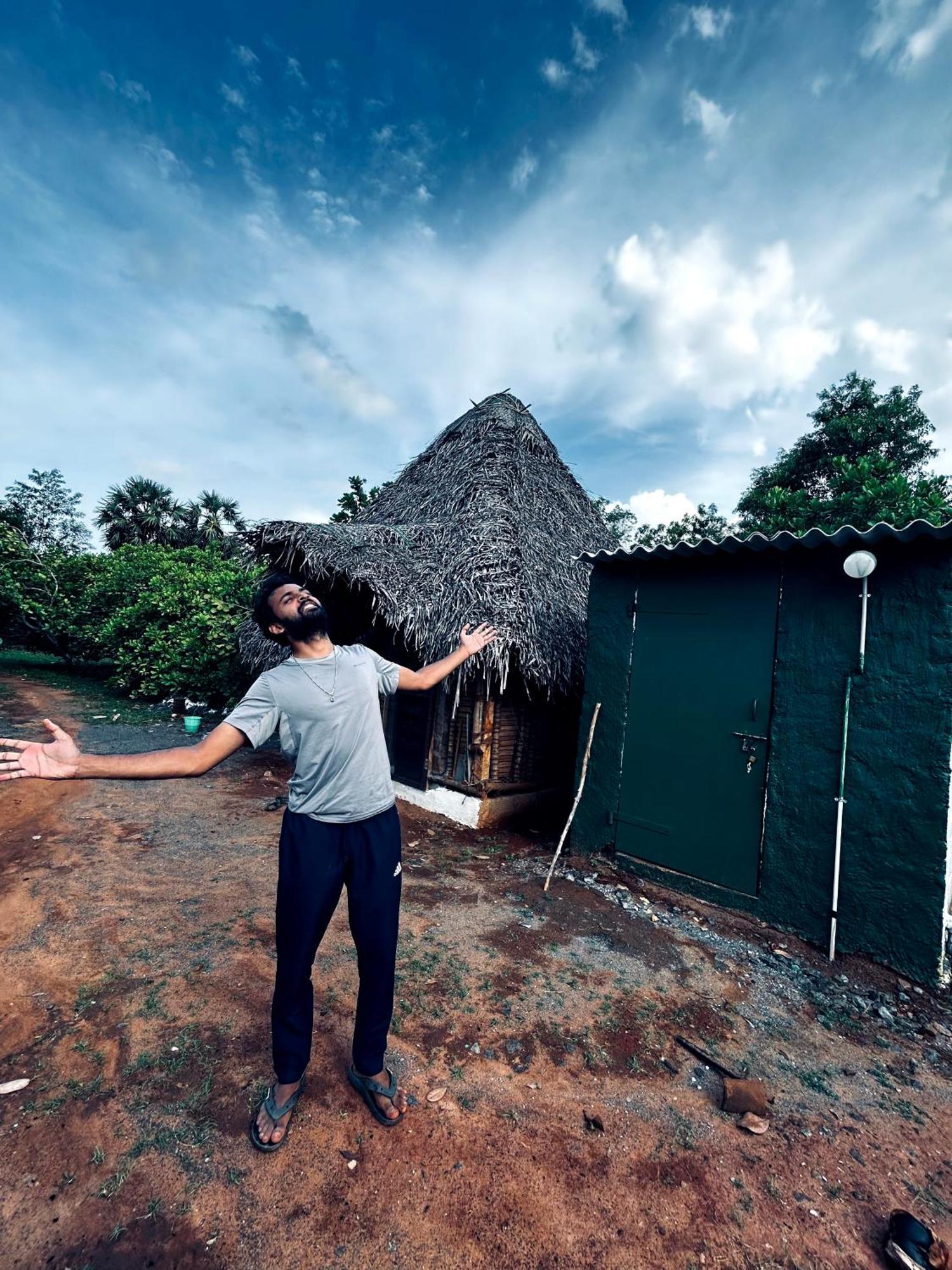 Boomerang Community Auroville Exteriör bild