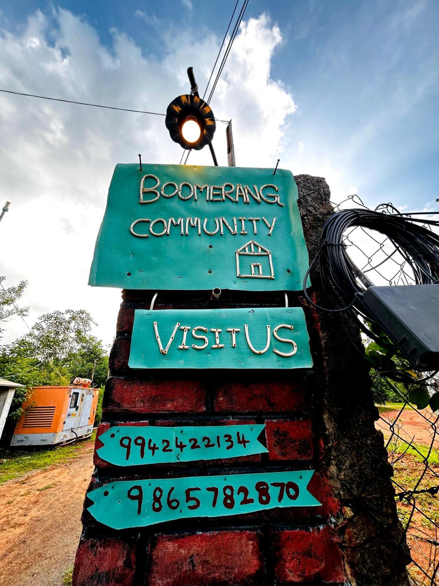 Boomerang Community Auroville Exteriör bild